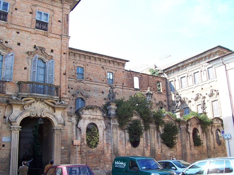 Crema: Il palazzo Terni de Gregory - Crema | Secret World Trip Planner