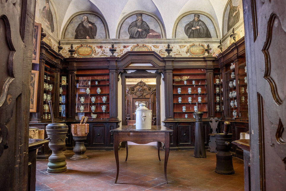 Storica Spezieria di San Giovanni - Parma | Secret World Trip Planner