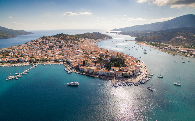 The island of Poros - Poros | Secret World Trip Planner