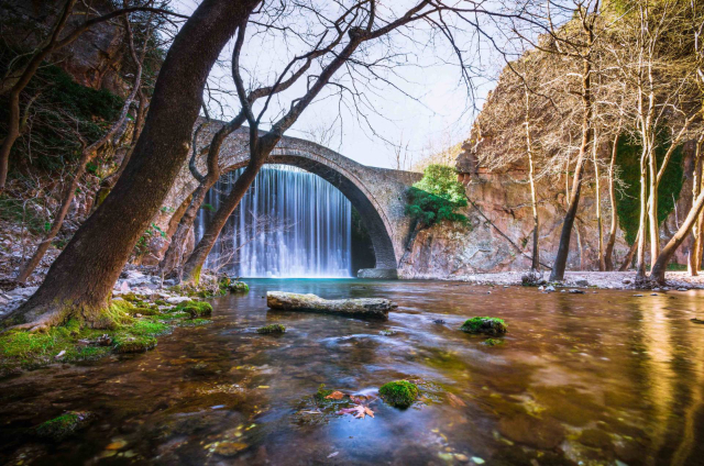 The Palaiokarya Bridge and Waterfall in Thessaly - Epar.Od. Paleokarias-Ropotou | Secret World Trip Planner
