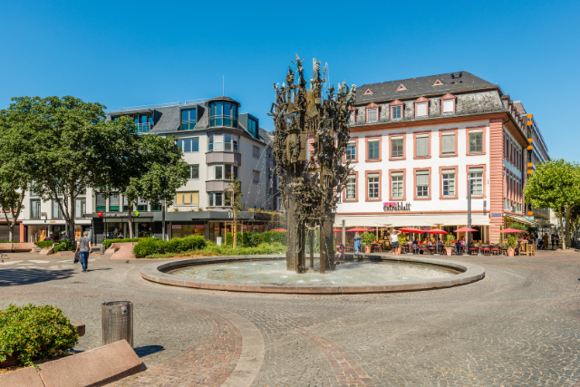 Fontanna karnawałowa - Mainz | Secret World Trip Planner