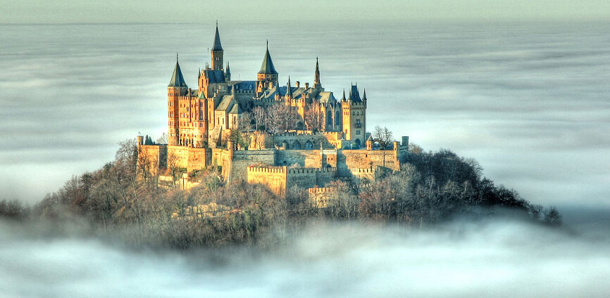 ブルク-ホーエンツォレルン — Burg Hohenzollern