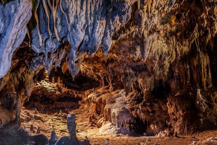 Cilento | Grotte di Castelcivita - Castelcivita | Secret World Trip Planner
