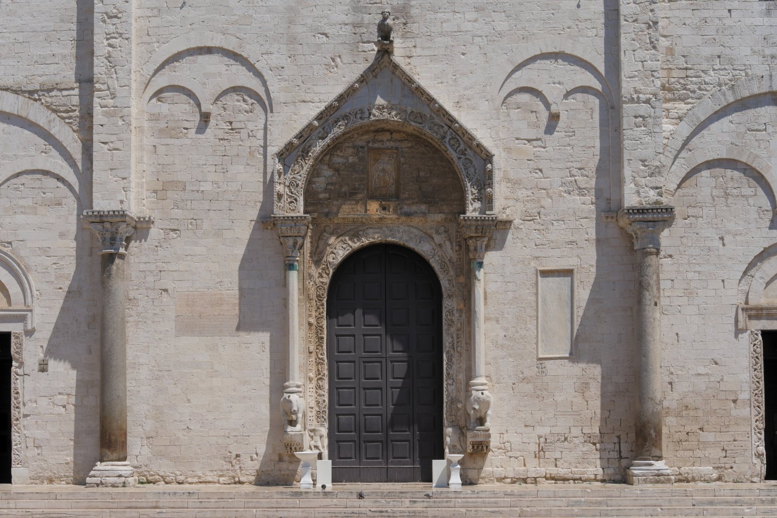 Bari e La Cattedrale di San Sabino - Bari | Secret World Trip Planner