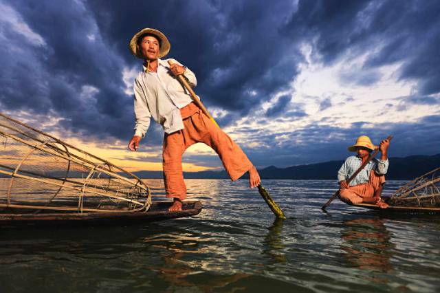 Pagodes du lac Inle, Myanmar : Un voyage dans le mystère et la sérénité - Lago Inle | Secret World Trip Planner