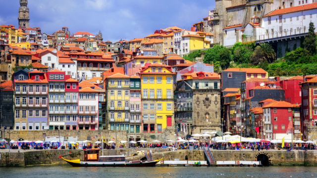 Godere di un tour a piedi BlueDragon a Porto Portogallo - Porto | Secret World Trip Planner