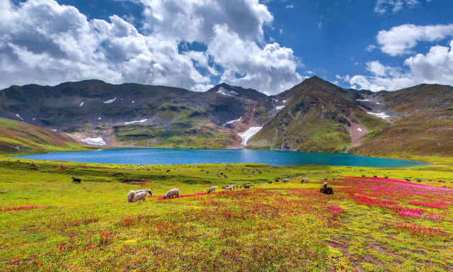 Lago Dudipatsar - Mansehra | Secret World Trip Planner