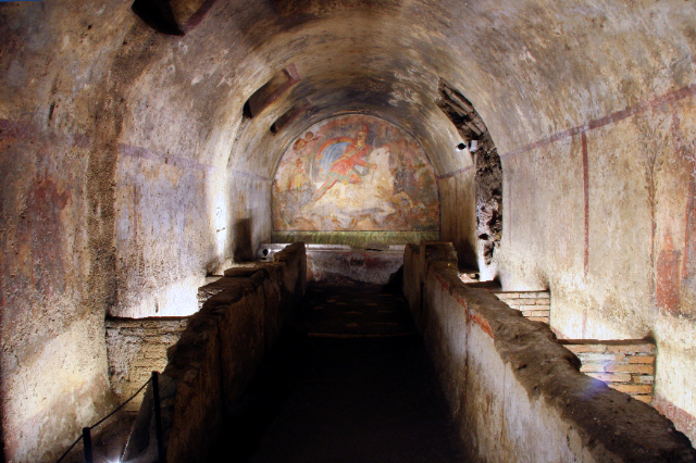 El Mitreo - Santa Maria Capua Vetere | Secret World Trip Planner