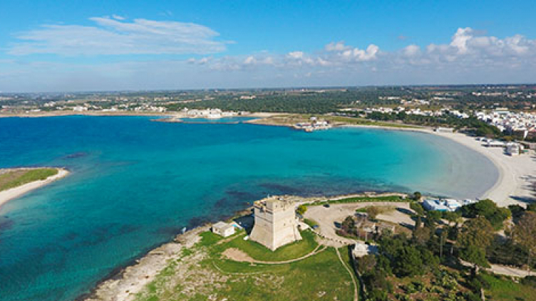 Sant'Isidoro e a área protegida de Porto Cesareo — Sant'Isidoro