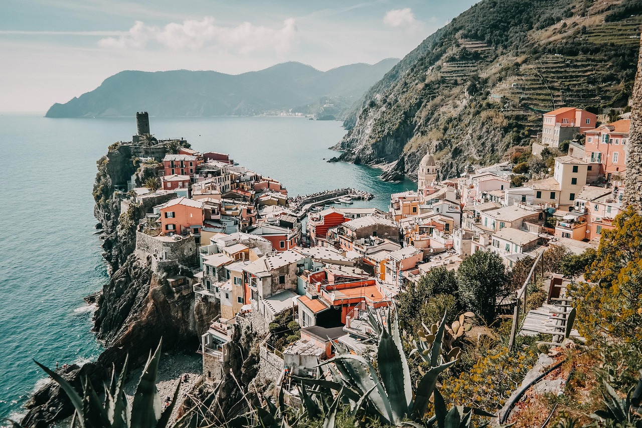 Riomaggiore i jego kolorowe domy - Riomaggiore | Secret World Trip Planner