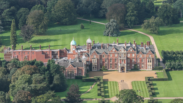 Сандрингем Хаус - Sandringham PE35 6EN | Secret World Trip Planner