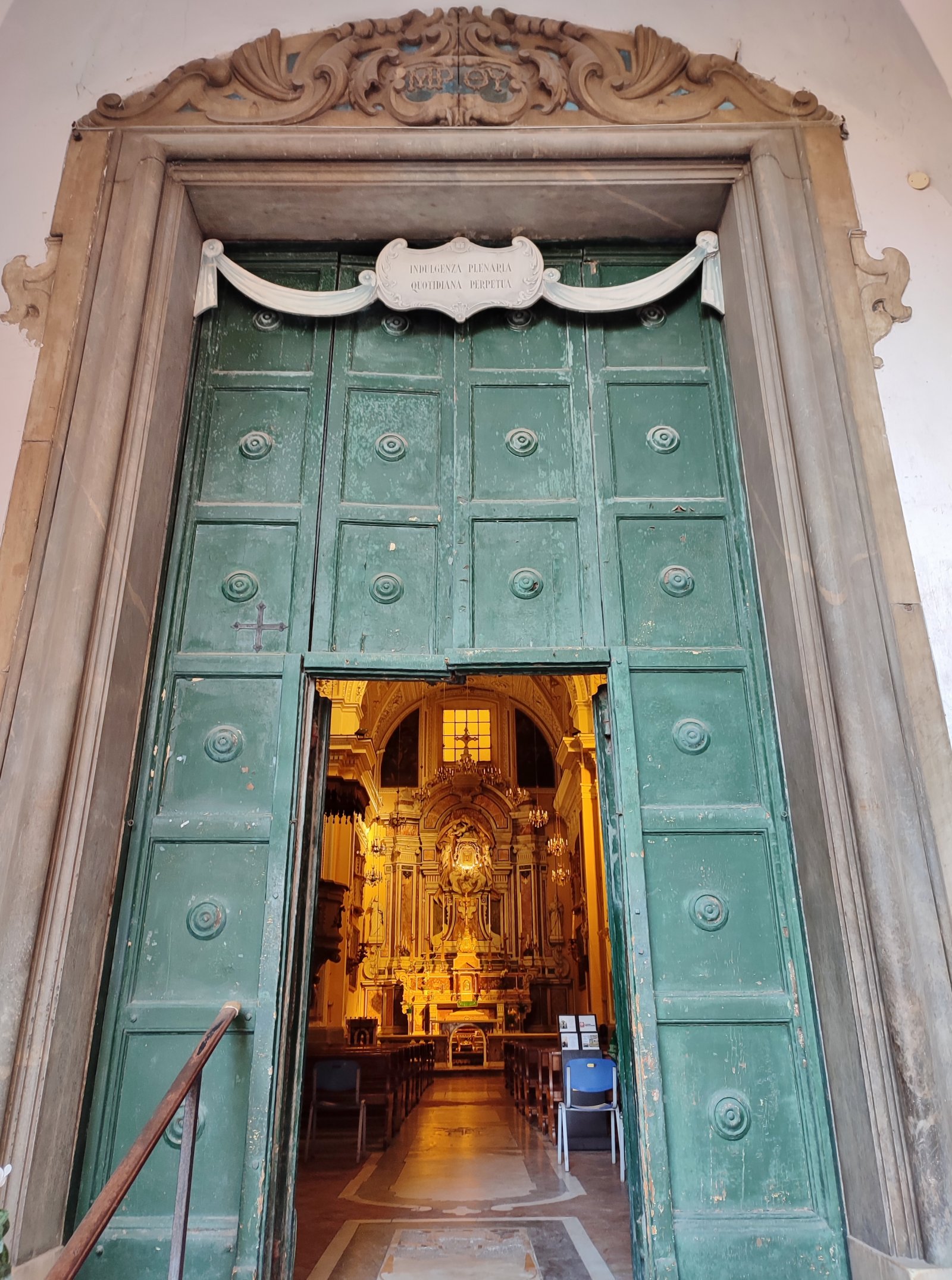 Nápoles | Iglesia de Santa María en Pórtico - Napoli | Secret World Trip Planner