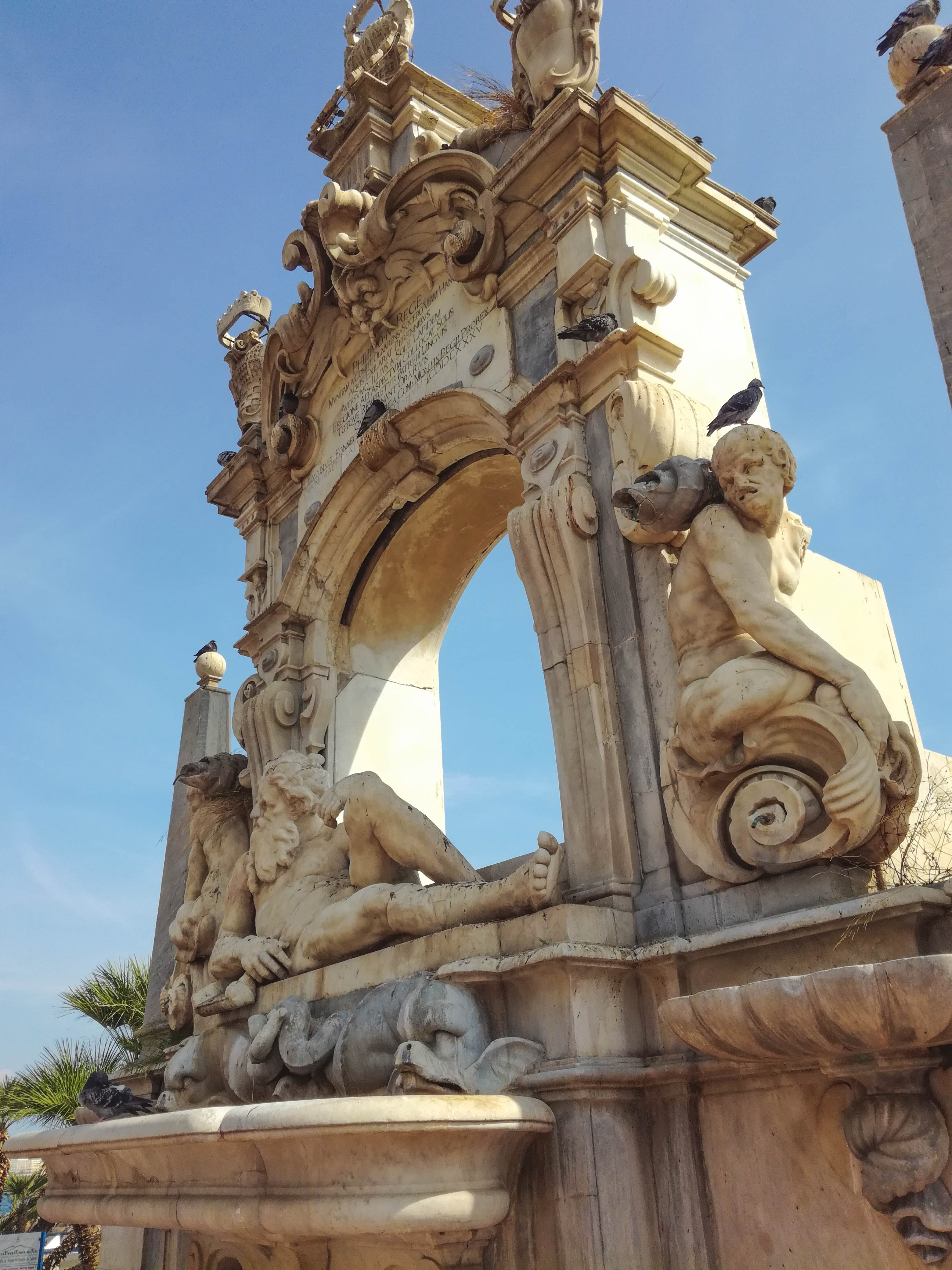 Nápoles | La fuente de Sebeto - Napoli | Secret World Trip Planner