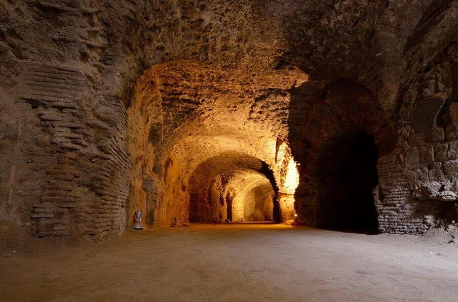 Bacoli/罗马剧院 - Bacoli | Secret World Trip Planner