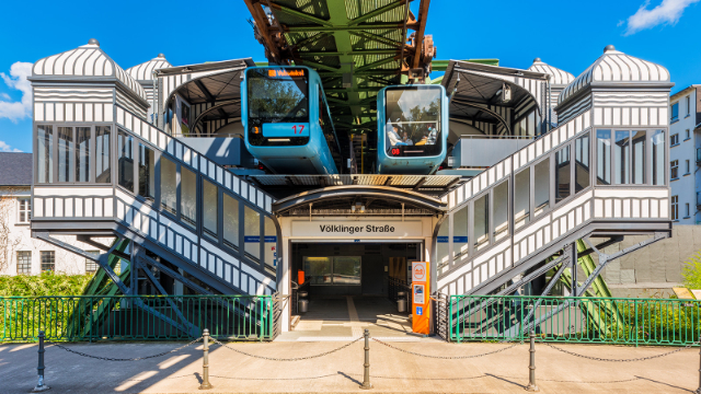 Wuppertaler Schwebebahn - Wuppertal | Secret World Trip Planner