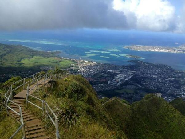 Haiku - Una escalera al cielo — O‘ahu