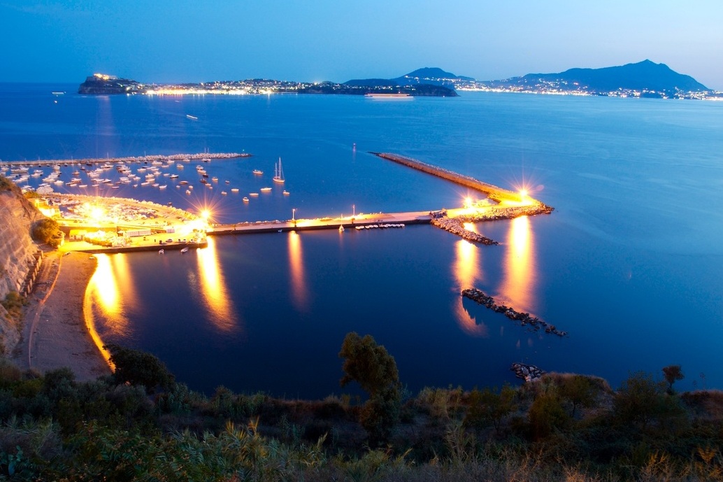 파노라마 몬테 디 프로시다 출발 - 80070 Monte di Procida NA | Secret World Trip Planner