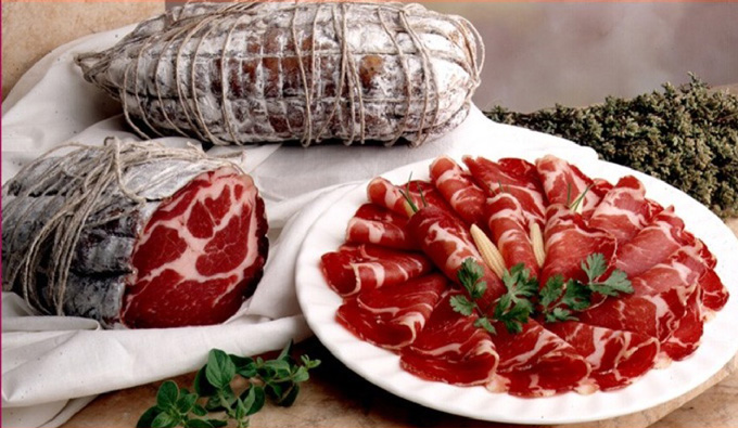 Coppa Piacentina PDO - Carpaneto Piacentino | Secret World Trip Planner