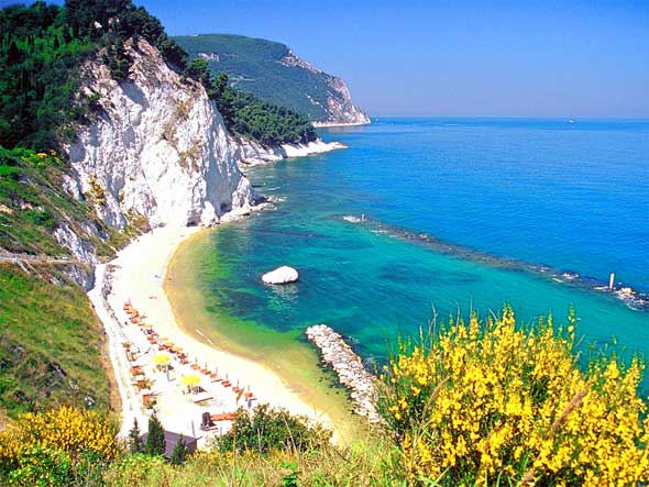 Promontorio del Conero - Monte Conero | Secret World Trip Planner