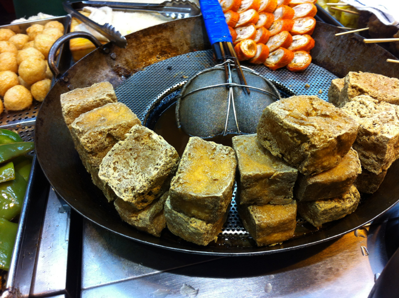 Tofu apestoso frito - Taipei - Taipei | Secret World Trip Planner
