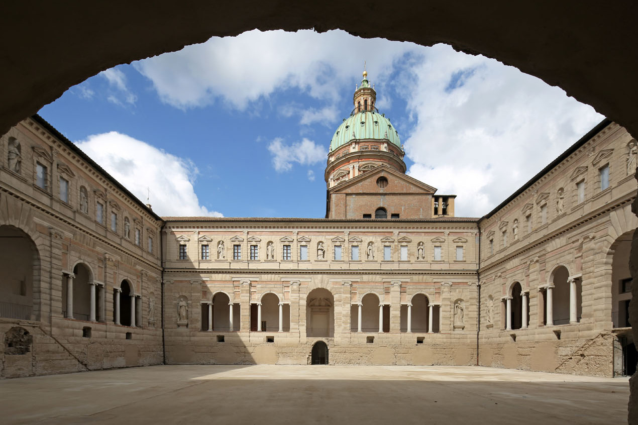 Reggio Emilia e i Chiostri di San Pietro - Reggio Emilia | Secret World Trip Planner