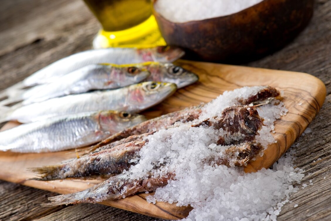 Anchoas en salazón - Liguria | Secret World Trip Planner