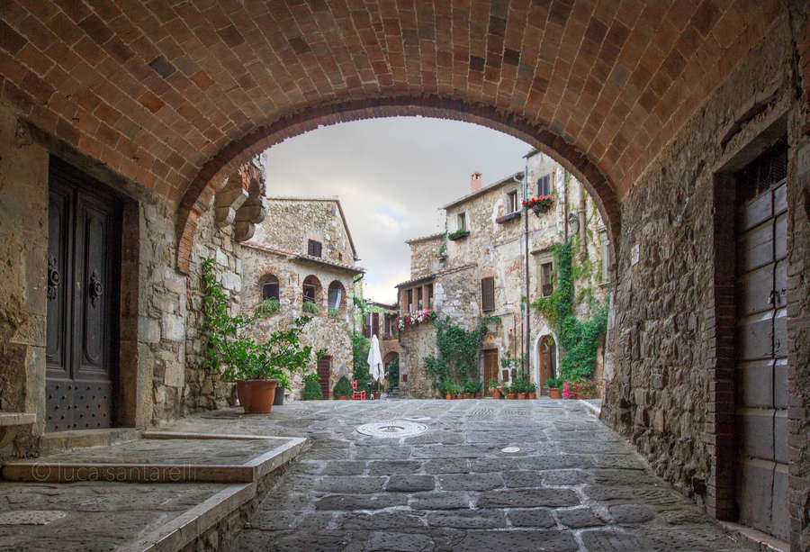 Borgo medievale di Montemerano - Montemerano | Secret World Trip Planner