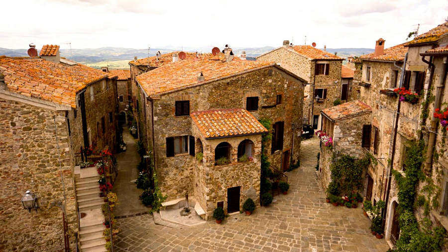 Borgo medievale di Montemerano - Montemerano | Secret World Trip Planner