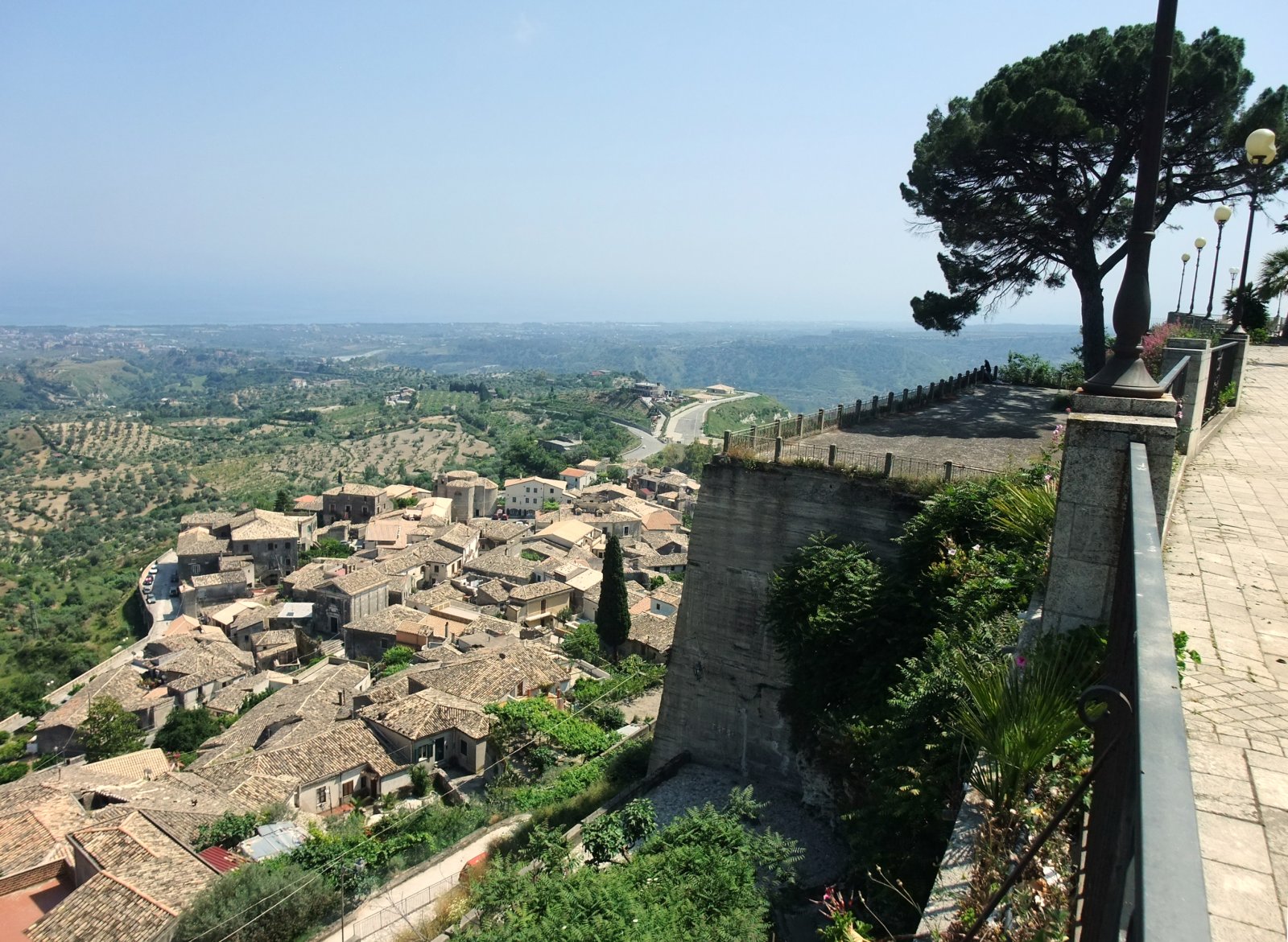 Borgo di Gerace, anima Normanna e Bizantina di Calabria - 89040 Gerace RC | Secret World Trip Planner