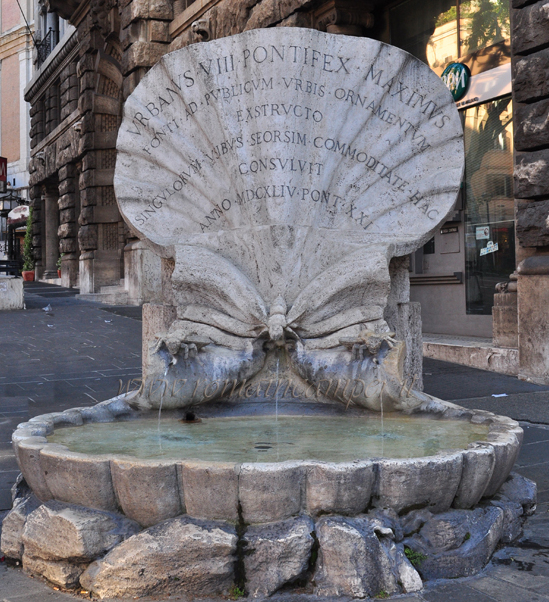 Der Bienenbrunnen von Gian Lorenzo Bernini - Roma | Secret World Trip Planner