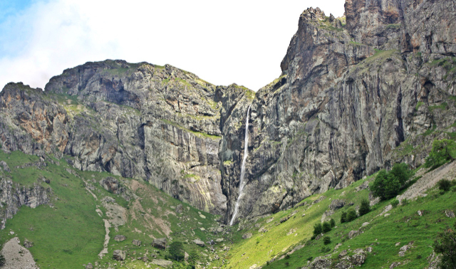 Cascata di Rayskoto Praskalo - 4370 | Secret World Trip Planner