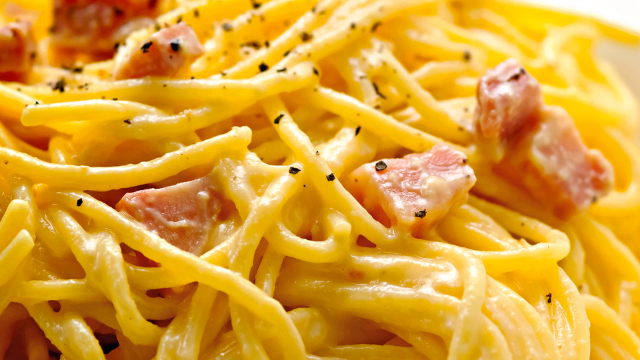 Pochodzenie Carbonary: Opowieść o dwóch miastach — Napoli