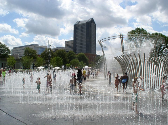 Scioto 마일 분수 - Columbus | Secret World Trip Planner