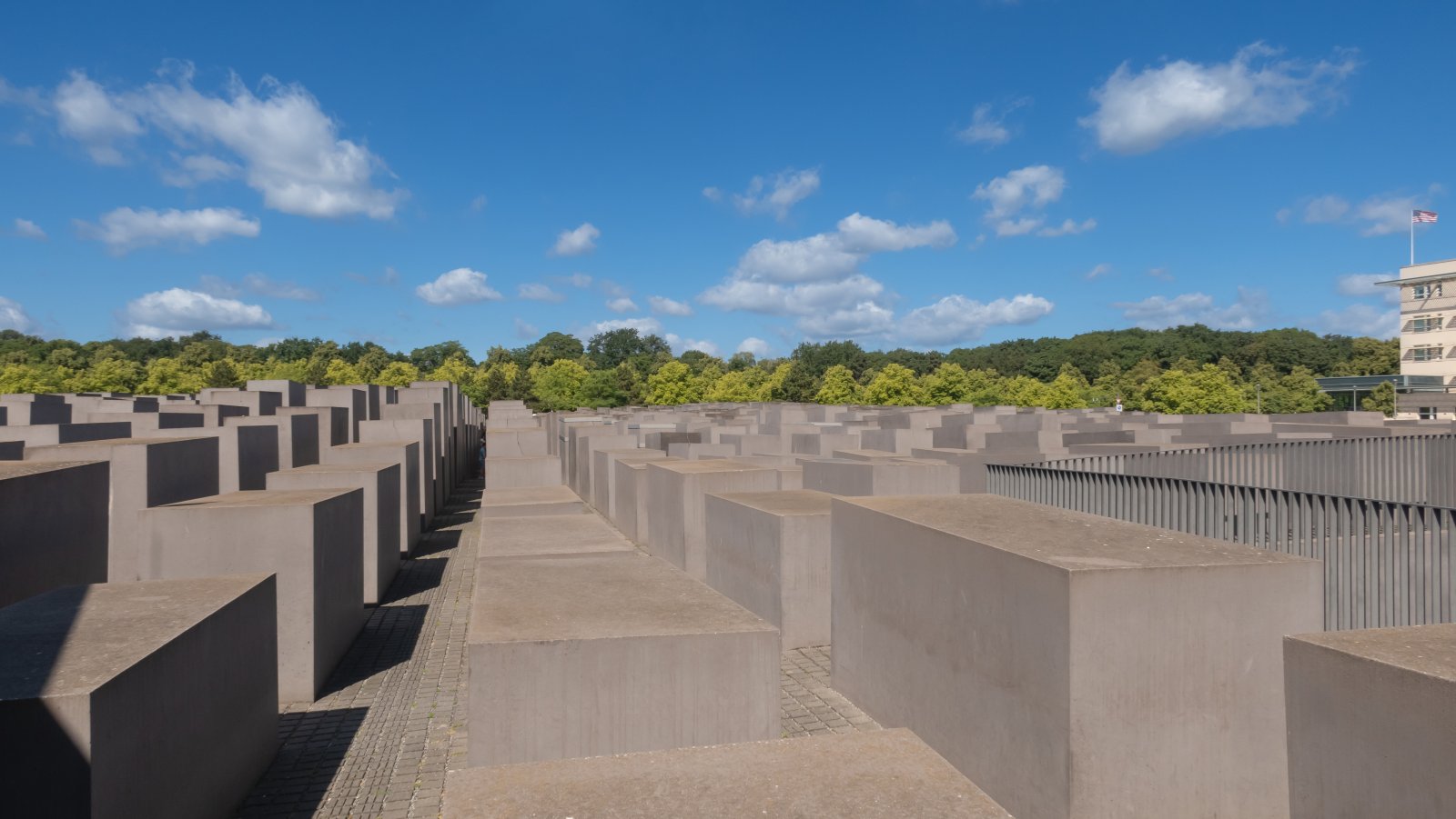 Pomnik Pomordowanych Żydów Europy - Berlin | Secret World Trip Planner