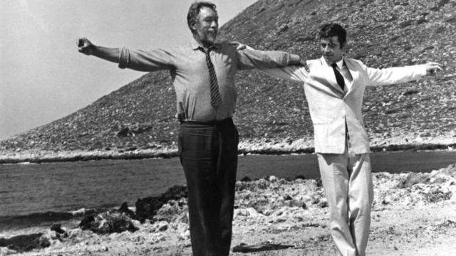As verdadeiras origens de Zorba: Desvendando o homem que inspirou um clássico literário - Maina | Secret World Trip Planner