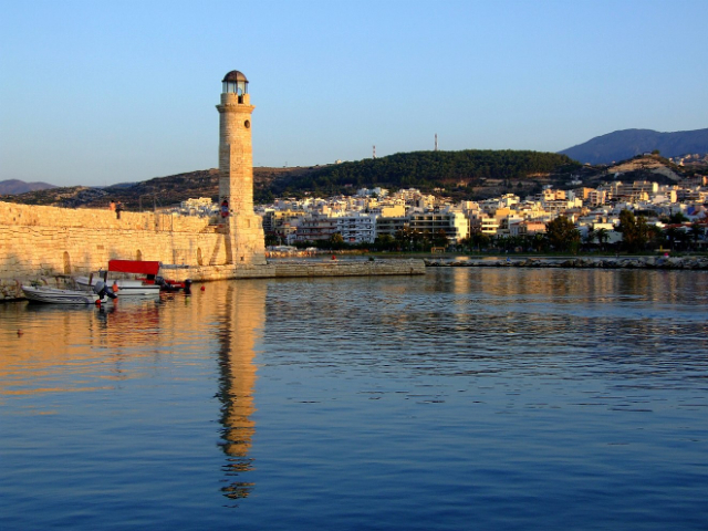 Latarnia morska w Rethymno - Rethimno | Secret World Trip Planner