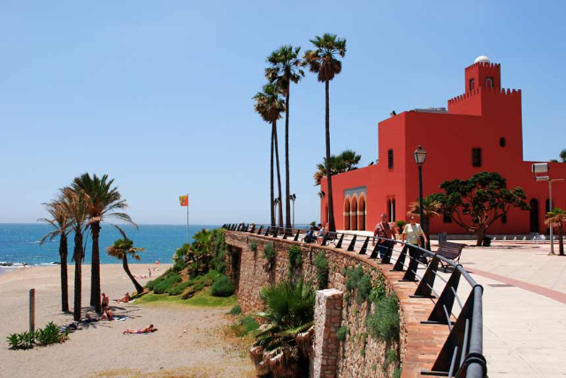 Avec Castle Car - Benalmádena | Secret World Trip Planner