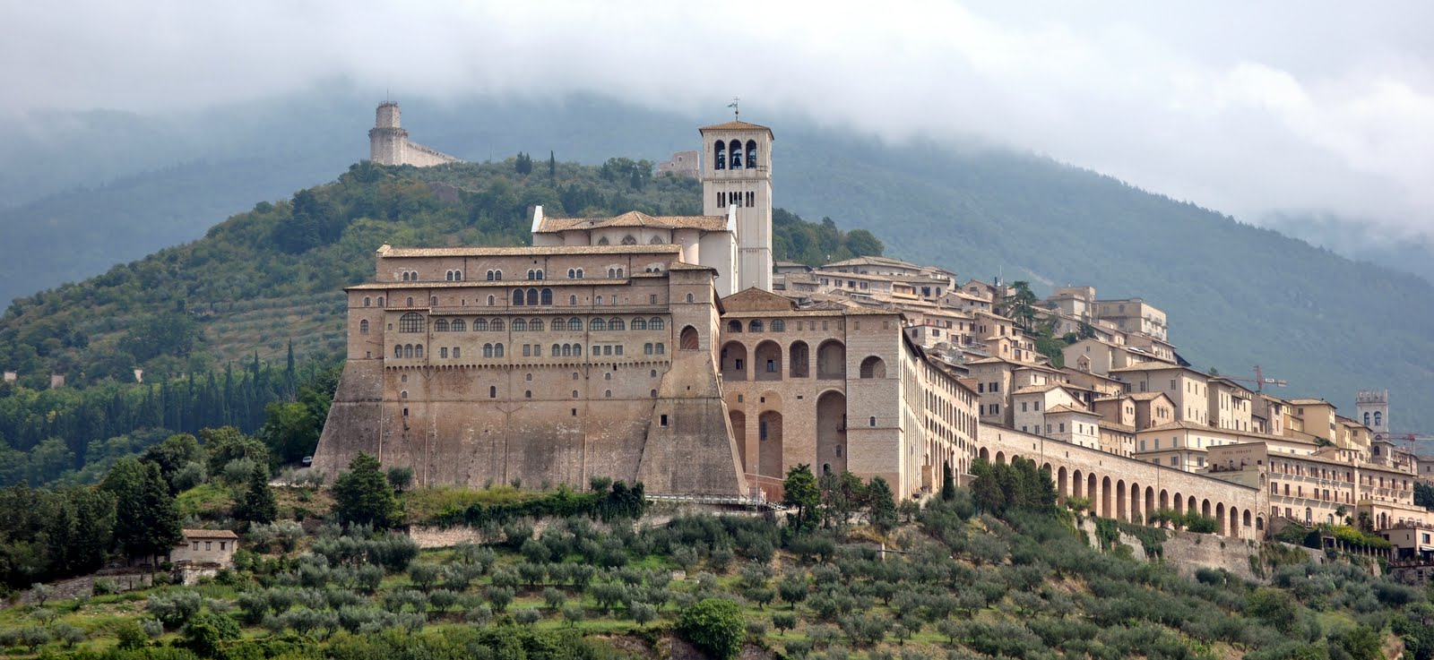 阿西西 - Assisi | Secret World Trip Planner
