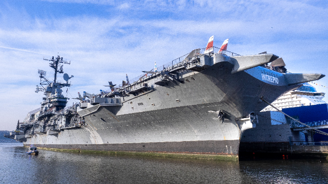 Intrepid Zee-, Lucht- en Ruimtemuseum - New York | Secret World Trip Planner