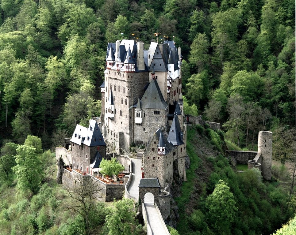 Eltz Castle - Wierschem | Secret World Trip Planner