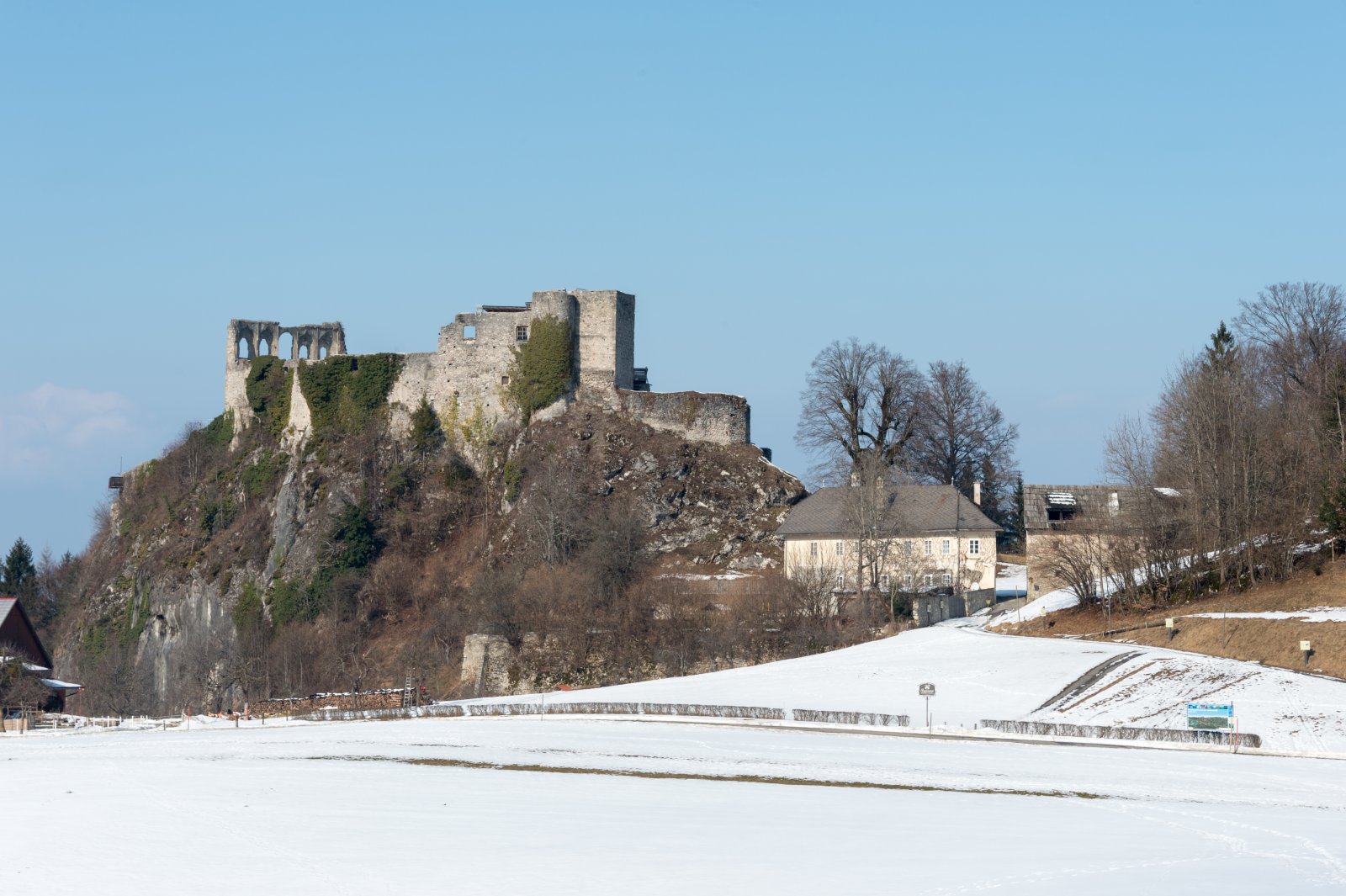 Finkenstein Castle - Burgruine Finkenstein | Secret World Trip Planner