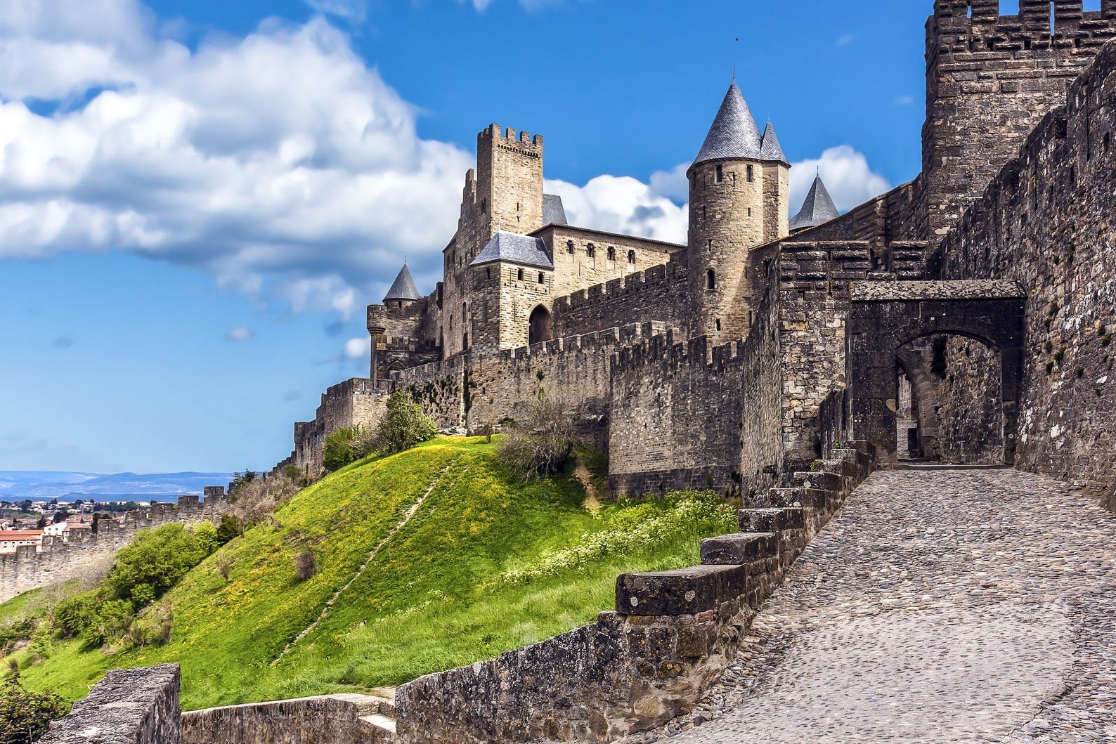 El Château Comtal (Castillo del Conde) en Carcassonne — Carcassonne