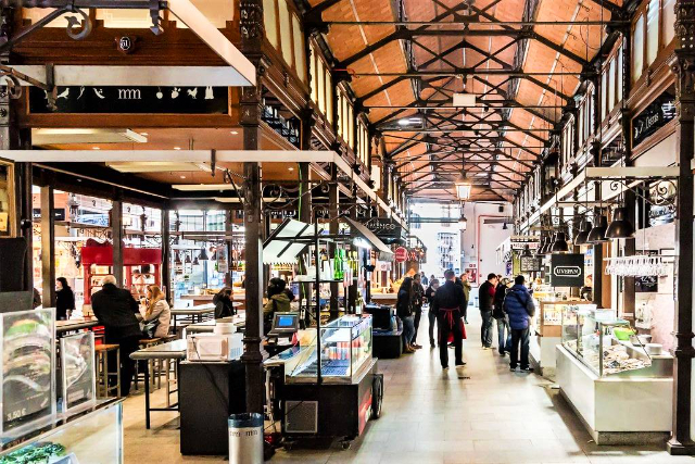 San Miguel Markt - Madrid | Secret World Trip Planner