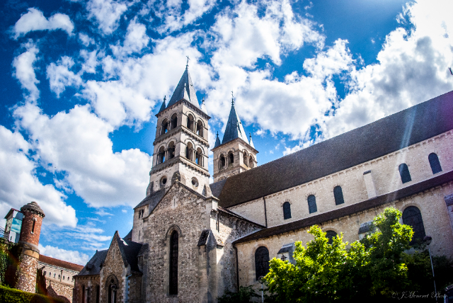 La cathédrale Notre-Dame de Melun - Melun | Secret World Trip Planner