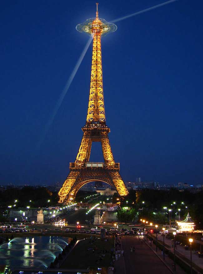 에펠탑 - Paris | Secret World Trip Planner