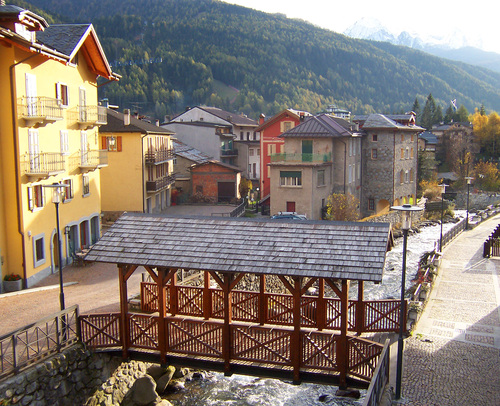 Wooden Bridge - Ponte di Legno | Secret World Trip Planner