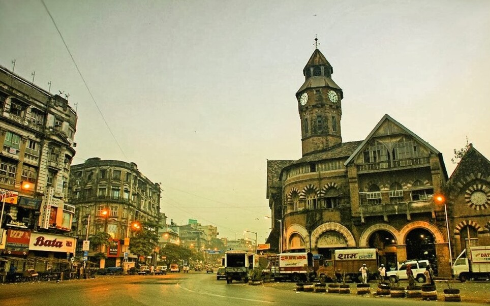 Mahatma Jyotiba Phule Mandai ( Crawford Market ) - Mumbai | Secret World Trip Planner