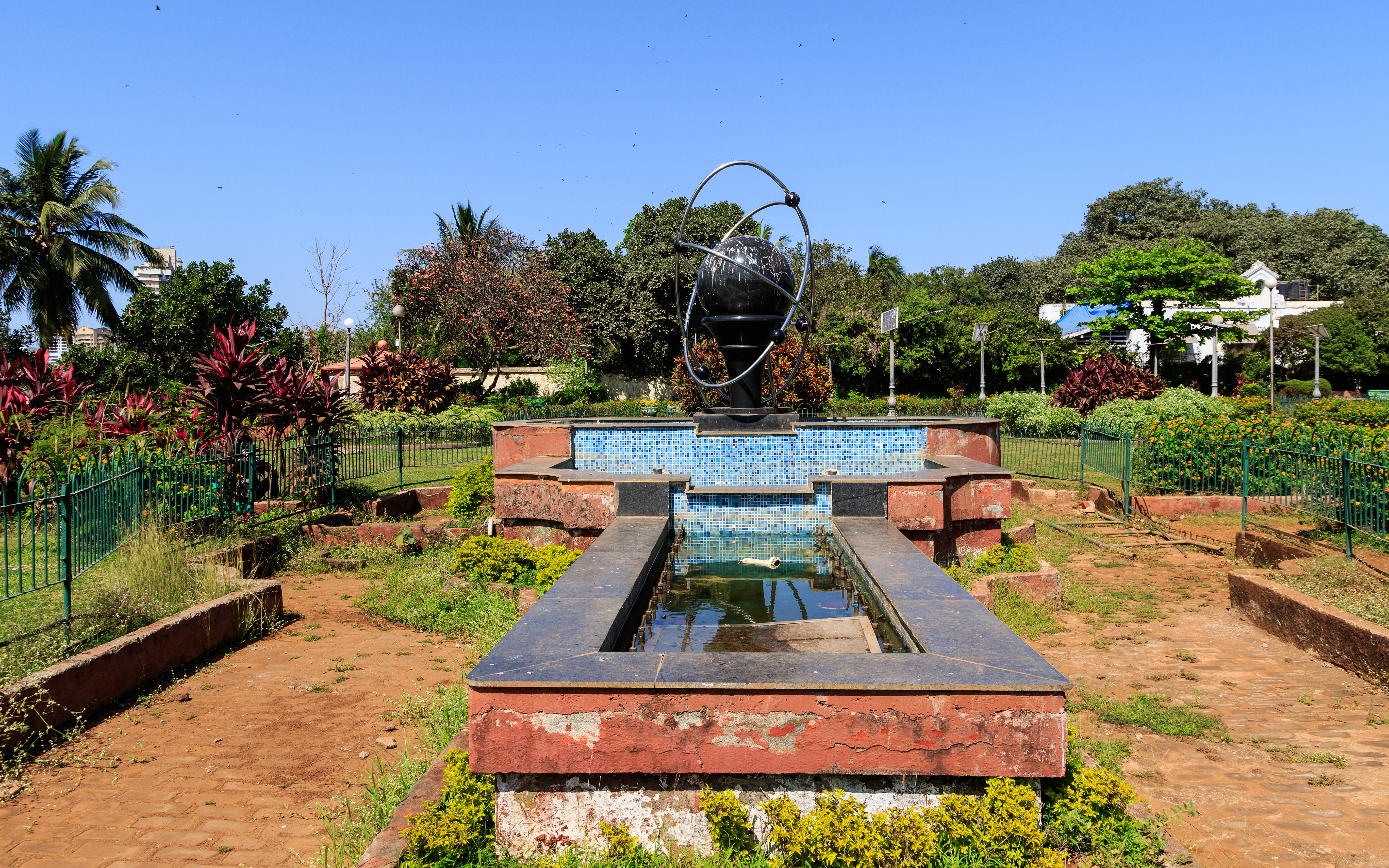 Висячие сады ( Pherozeshah Mehta Gardens ) в Мумбаи - Mumbai | Secret World Trip Planner