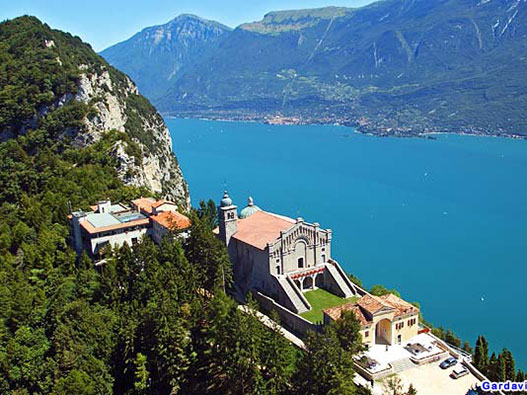 Heiligdom Montecastello - Montecastello | Secret World Trip Planner