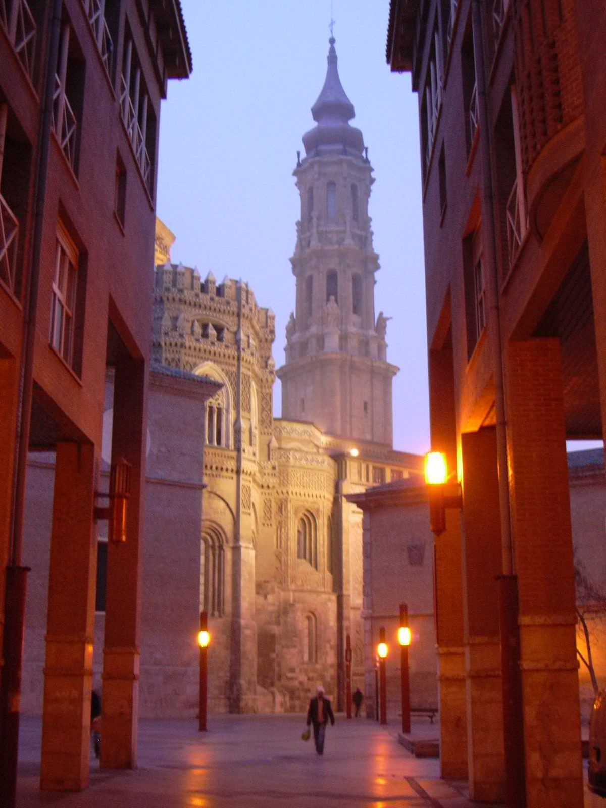 Salvador kathedraal in Saragoza - Zaragoza | Secret World Trip Planner